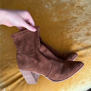Steve Madden Brown Suede Pointed-Toe Ankle Booties